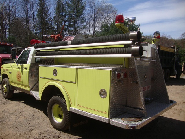 Ford F 350 4x4 Off Road Fire Pumper