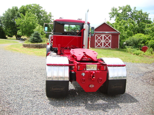 1978 AutoCar Single Axle Tractor rare GKS64TB Glider Kit