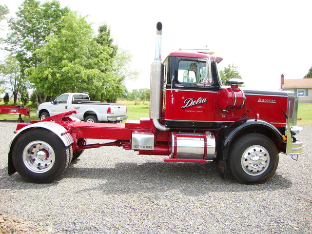 1978 AutoCar Single Axle Tractor rare GKS64TB Glider Kit