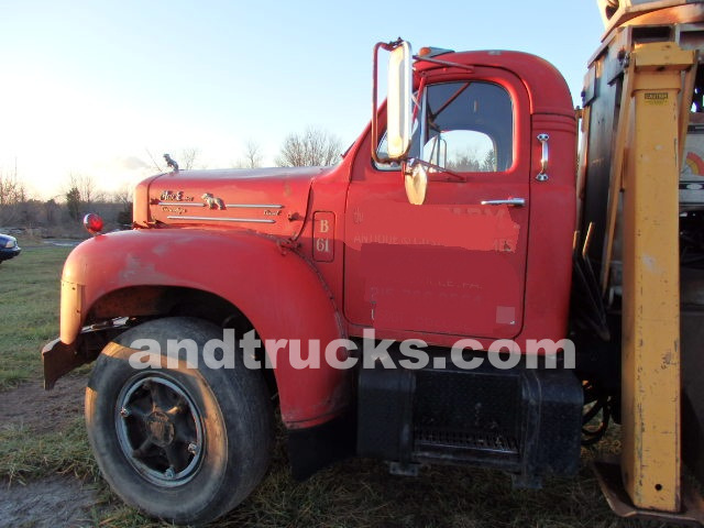 Mack B61S Tandem Axle Cab and Chassis