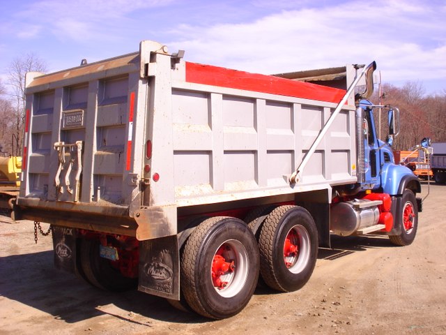 2003 Mack Tandem  Dump Truck  CV713