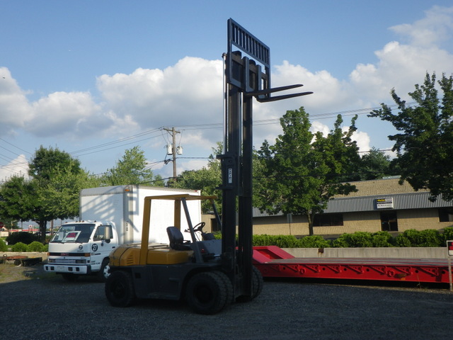 2000 TCM FD70Z8 15,500lb Capacity Forklift