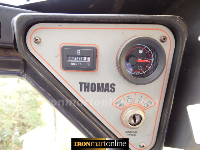Thomas ProTough 2200 Skid Steer