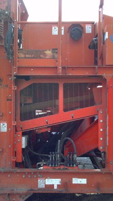 Track Mounted Trommel Soil Screener