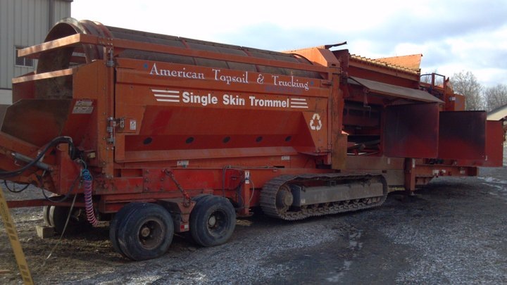 Track Mounted Trommel Soil Screener