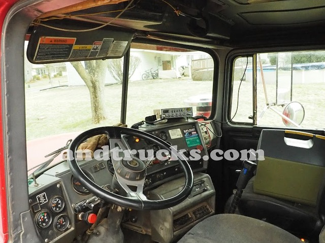 1998 350 hp R-Model Mack Tri Axle Dump Truck