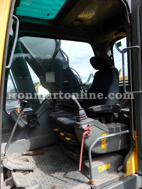 Volvo EC240BLC Excavator 2004