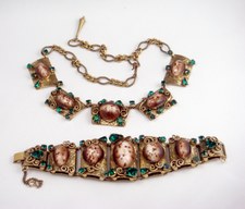 <b>Vintage Costume Jewelry</b>