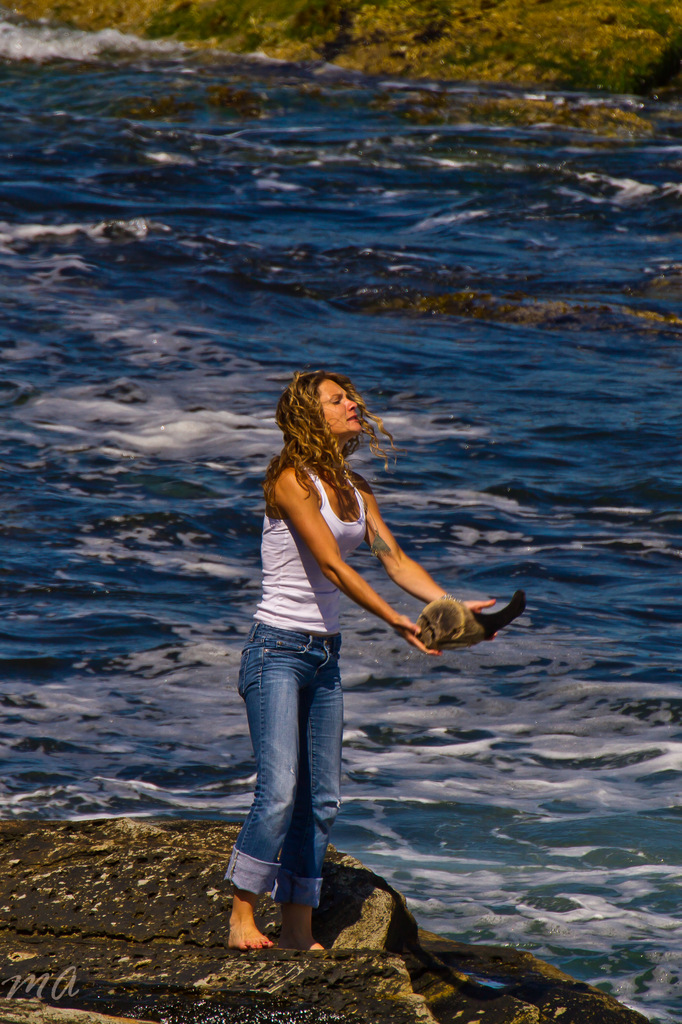 IMAGE: http://photos.imageevent.com/justaddwata/photography/newportrace/huge/Matts%20542%209962%20-%20June%2015_%202012.jpg