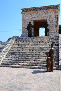 mayan temple 1