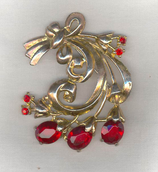 Large%20Red%20Rhinestone%20Brooch%20Rotate.jpg