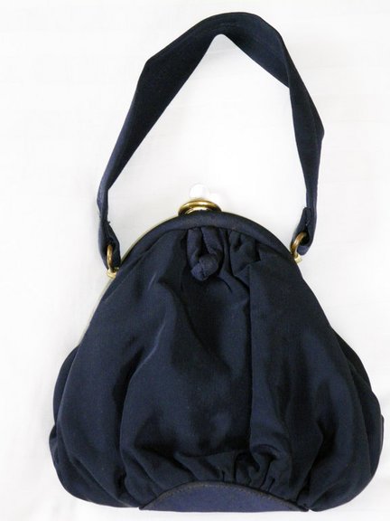 Navy%20Pochette%20Handbag%20Details%20Lightened.jpg