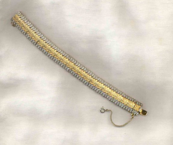 Goldtone%20Textured%20_US_%20Bracelet%20with%20Rhinestones.jpg