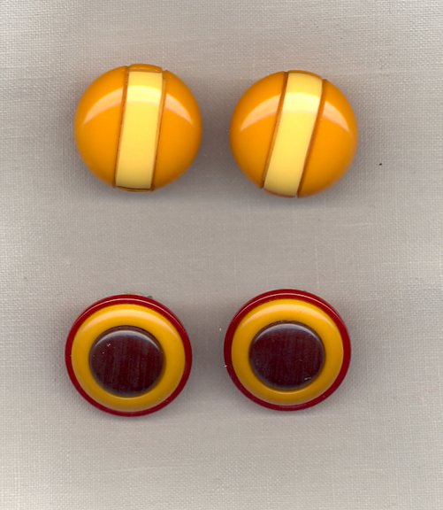 Gold%20Two%20Tone%20Bakelite%20and%20Red_%20Gold%20Green%20Clip%20Earrings.jpg