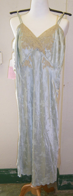 Blue%20Silk%20and%20Beige%20Lace%20Slip.jpg