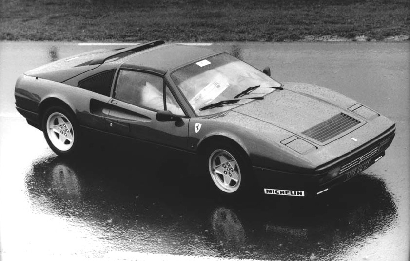 Ferrari.jpg
