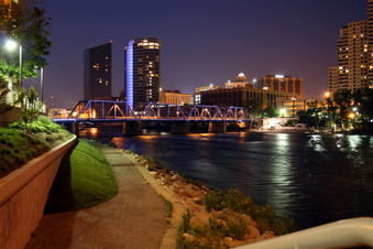 Enlarge photo 95