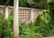 Enlarge photo 132