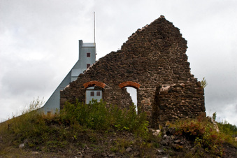 Enlarge photo 48