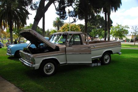 1967 Ford F250 Camper Special