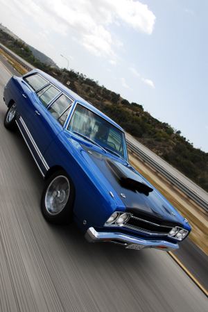 1968PlymouthGTXtrackingshots