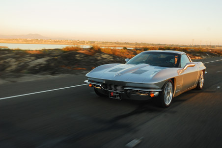 Karl Kustom 1963-2011 Corvette