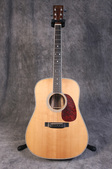 Martin HD35 dreadnought acoustic 2000