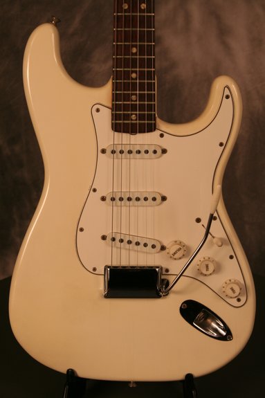 rare 1967 Fender Stratocaster original OLYMPIC WHITE!!!