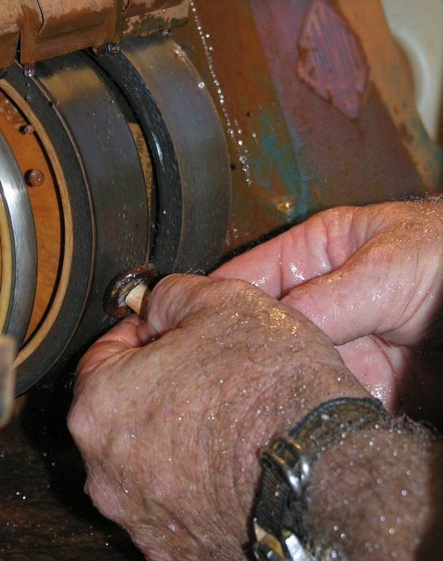 Flexwheel Lapidary Machine Photo