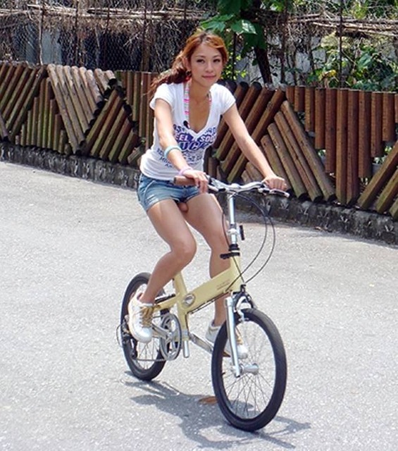 Advice for women buying a bicycle... Mime-attachment