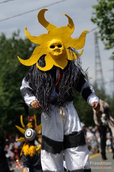 Enlarge photo 69