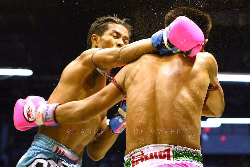 IMAGE: http://photos.imageevent.com/pokemom/photoshoots/photographicexcursions2/2442728878_af15f81748_o.jpg