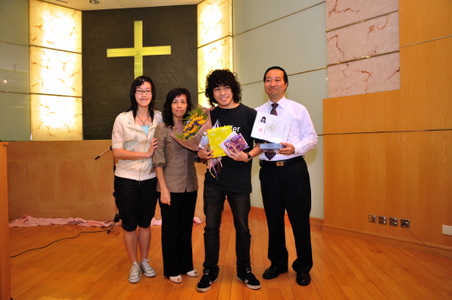 Enlarge photo 130