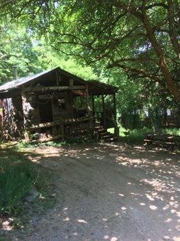 Enlarge photo 24