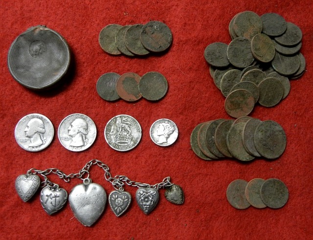finds1042014a.jpg