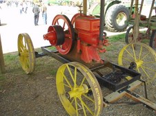 Roberts' Antique Farm Show