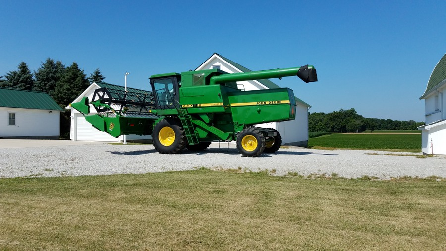 John Deere AXT11280 CROP DIVIDER