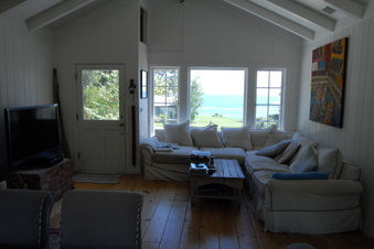 Enlarge photo 108