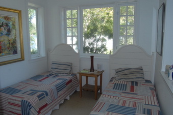 Enlarge photo 125