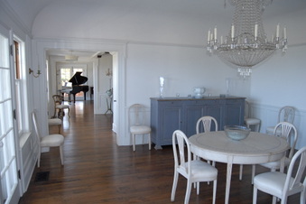 Enlarge photo 62