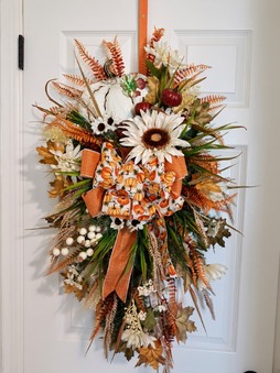 Fall Wreaths & Swags 2026