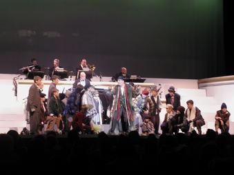 Enlarge photo 33