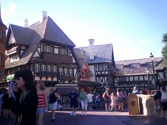 Enlarge photo 79