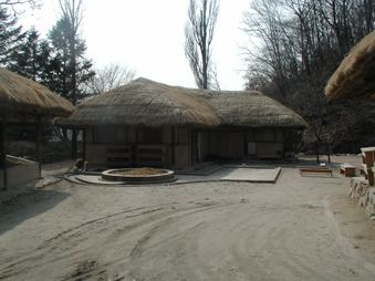 Enlarge photo 26