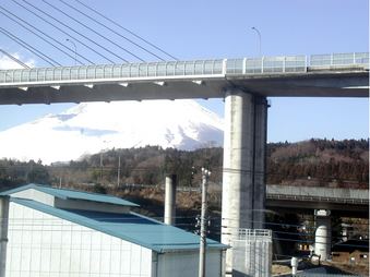 Enlarge photo 83