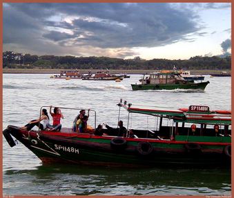 Enlarge photo 108