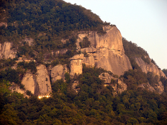 Enlarge photo 146