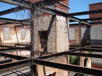 Enlarge photo 73