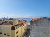 Enlarge photo 246