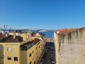Enlarge photo 114
